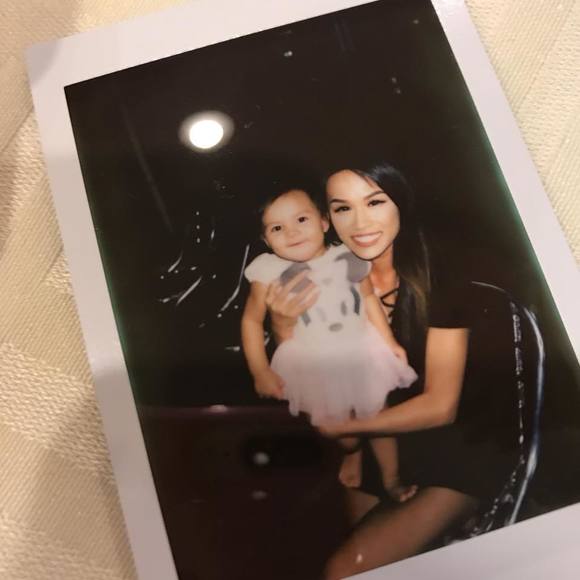 Meet your Posher, Candy - Picture 1 of 1